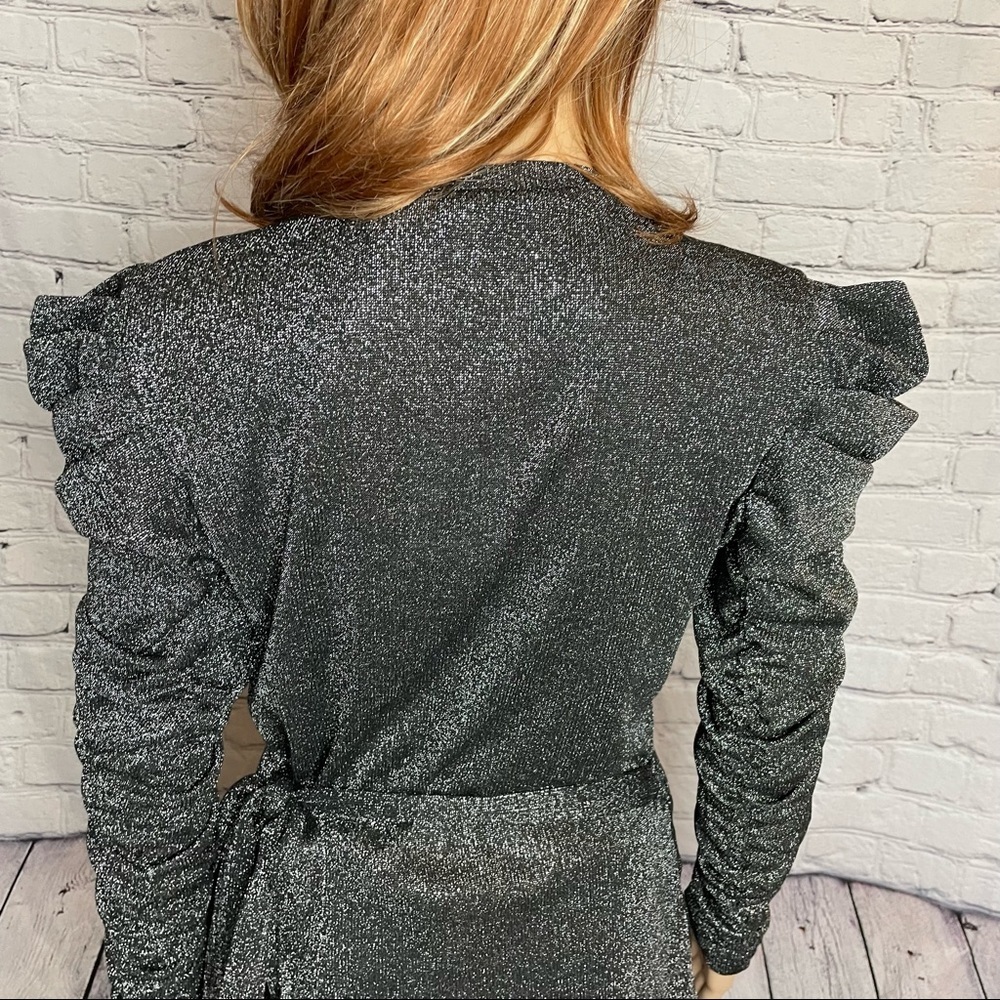 NWT New $148 Walter Baker Marwin Top Size L Black Silver - Picture 12 of 14